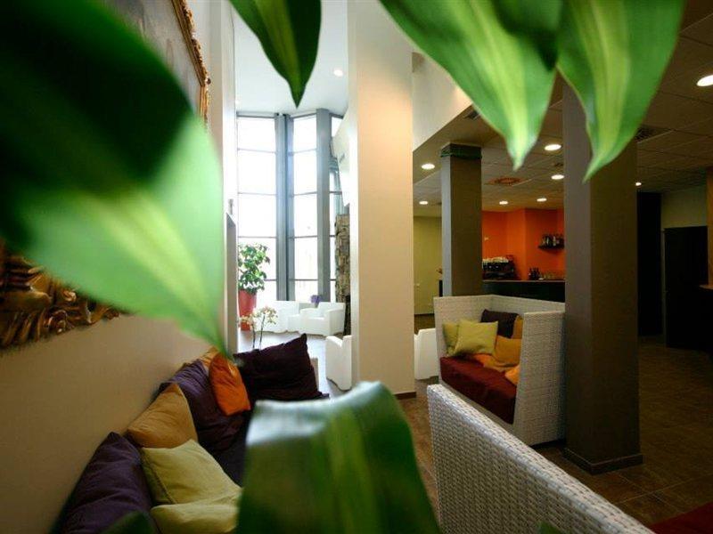 Mihotel Milan