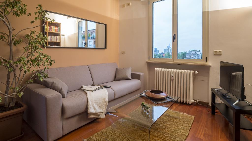 Joivy Warm Family Flat For 6 With Terrace In Milan