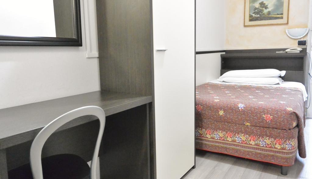 Hotel Arno Milan