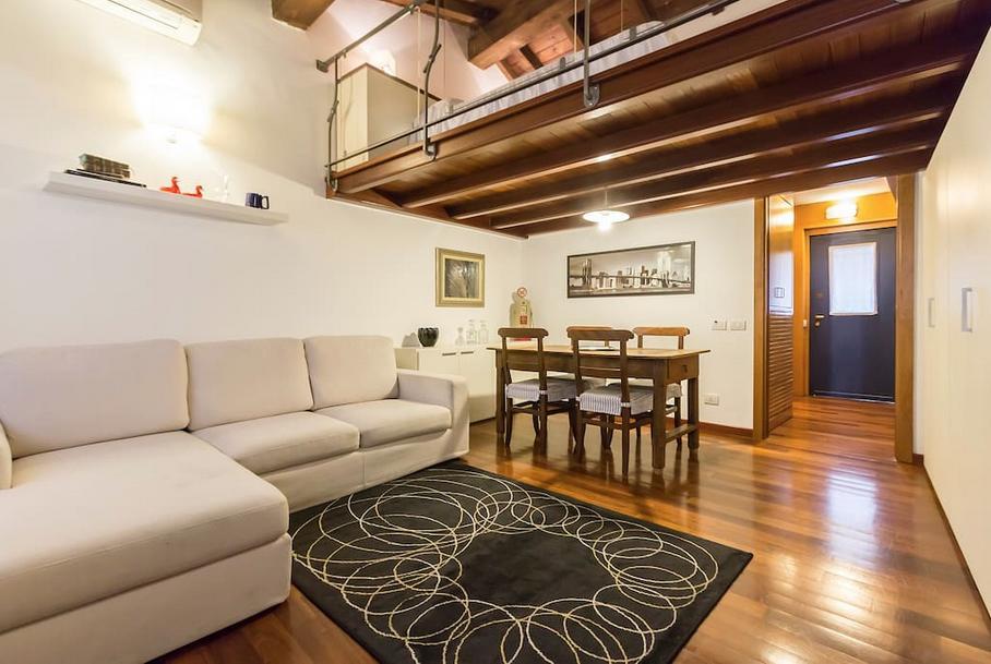 Apartment Cairoli *