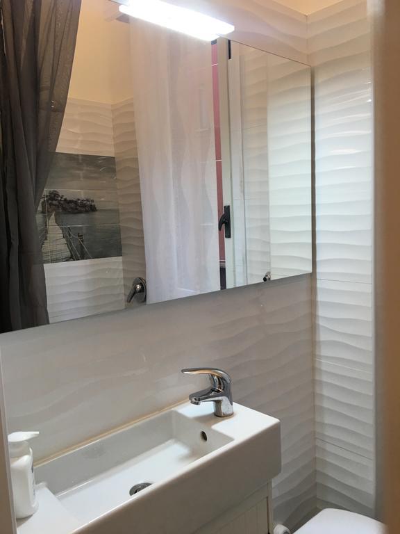 Apartment Superb White Flat Milan