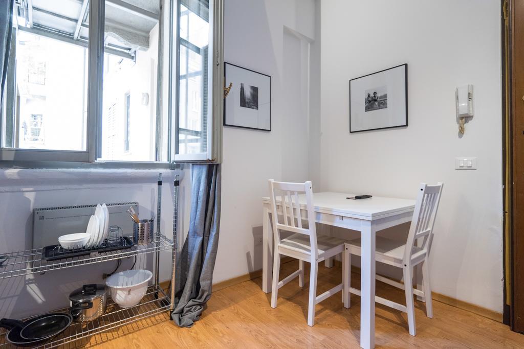 Cadorna Center Studio-by Flatscollection Apartment *