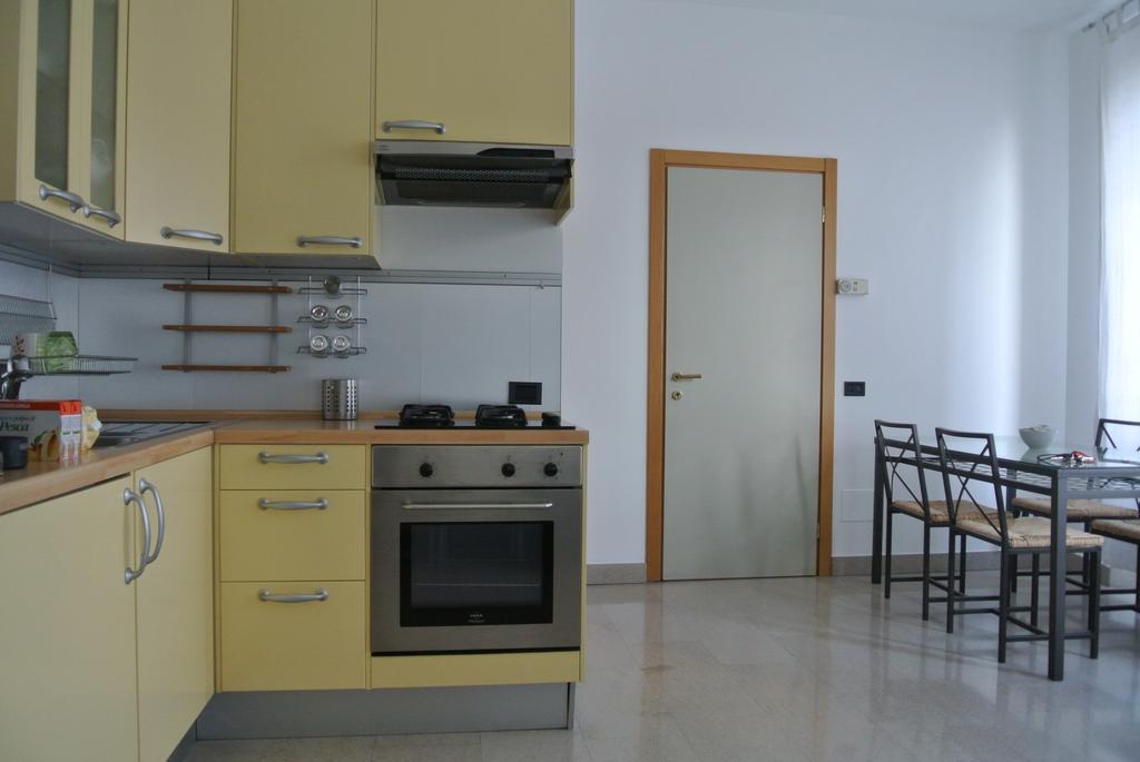 Studio Errepi Carrobbio Apartment *