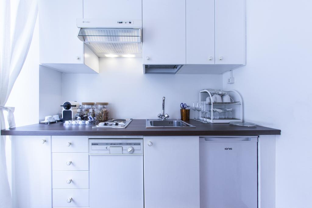 Hemeras Boutique Homes - Design In Center Apartment *
