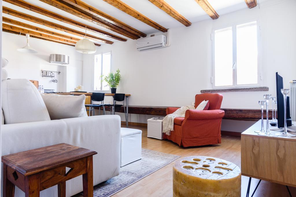 Old Town Altido Apartment