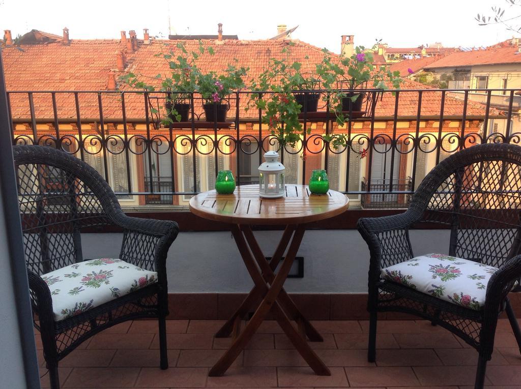 Apartment Pied A Terre With Terrazza In Center Milan