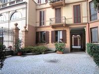 Temporary House - Via Della Moscova Apartment