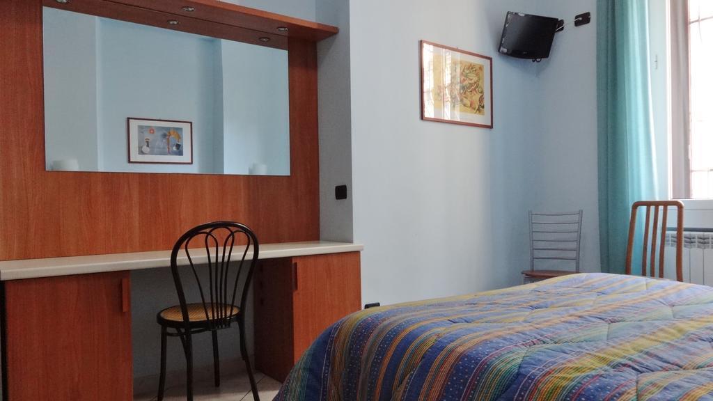 Hotel Hotel2000 2*