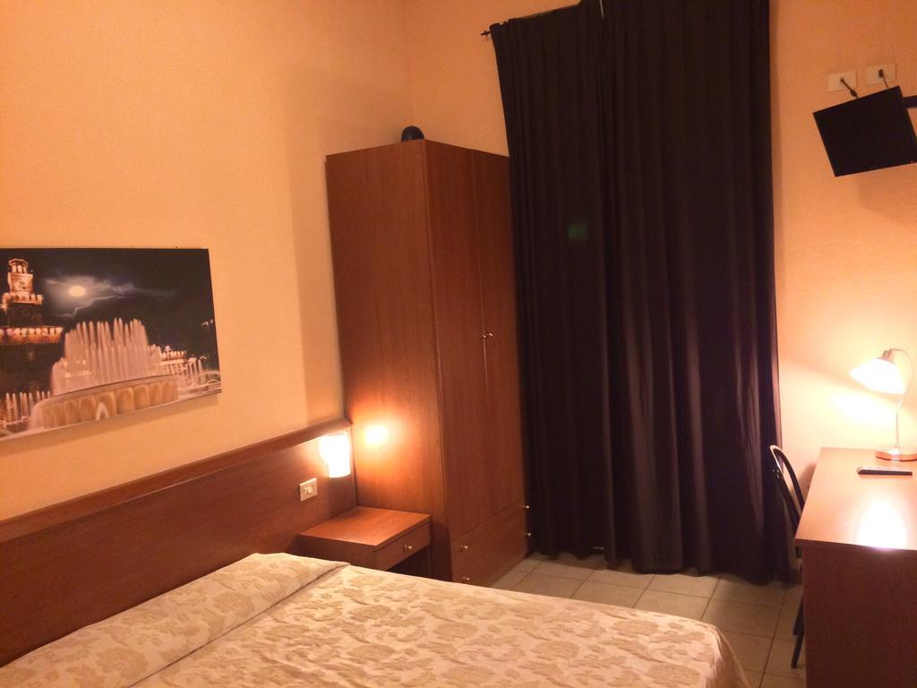 Paradiso 2* Milan