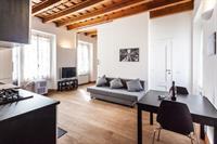 Apartment Temporary House - Navigli *