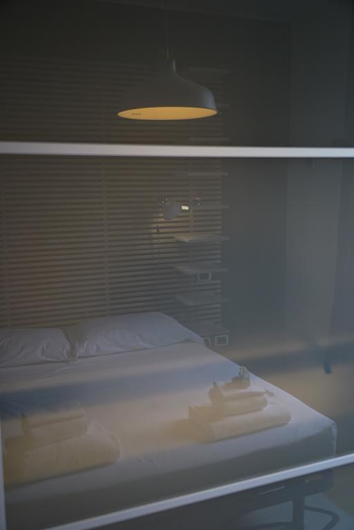 Cimarosa J Apartment Milan
