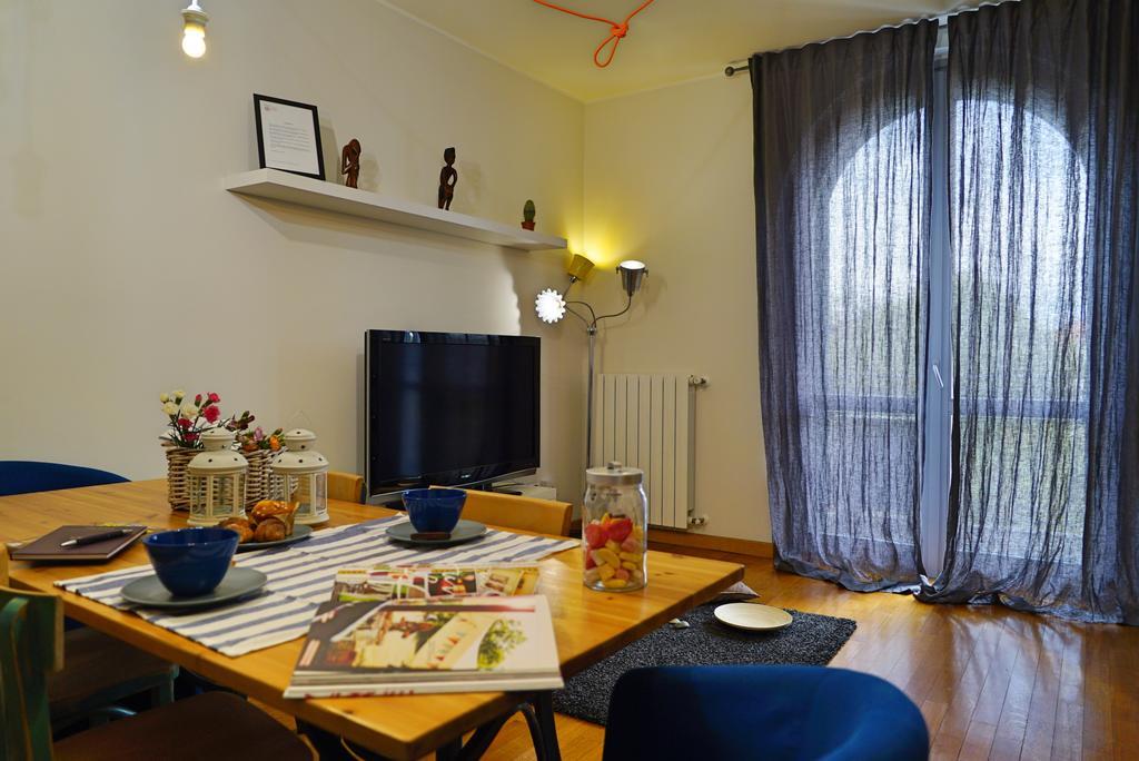 Cimarosa J Apartment Milan