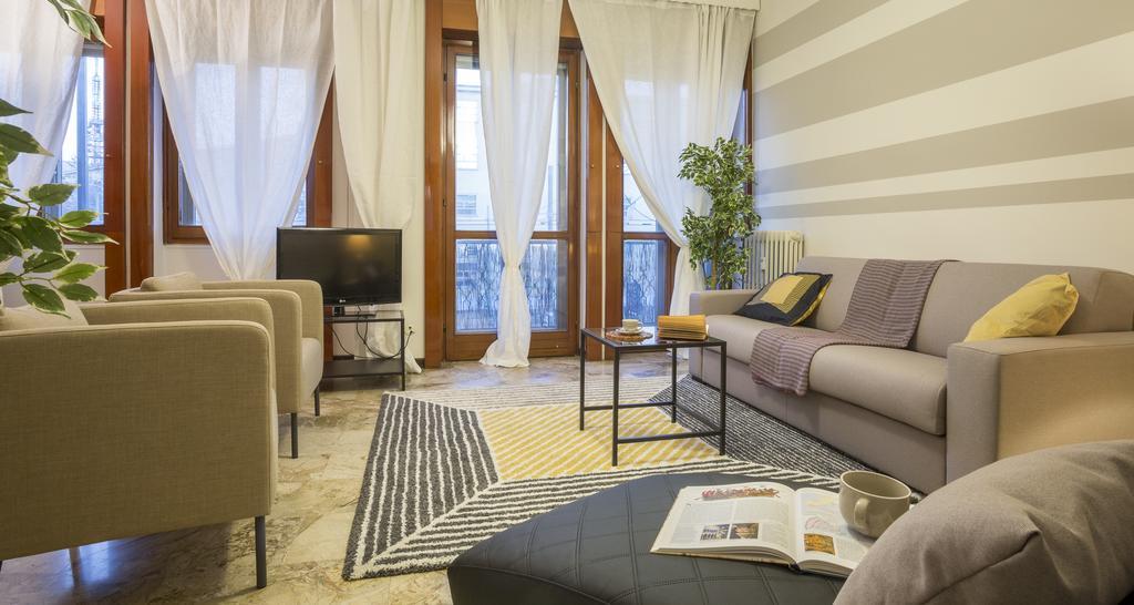 Apartment Hintown Sporting District Milan