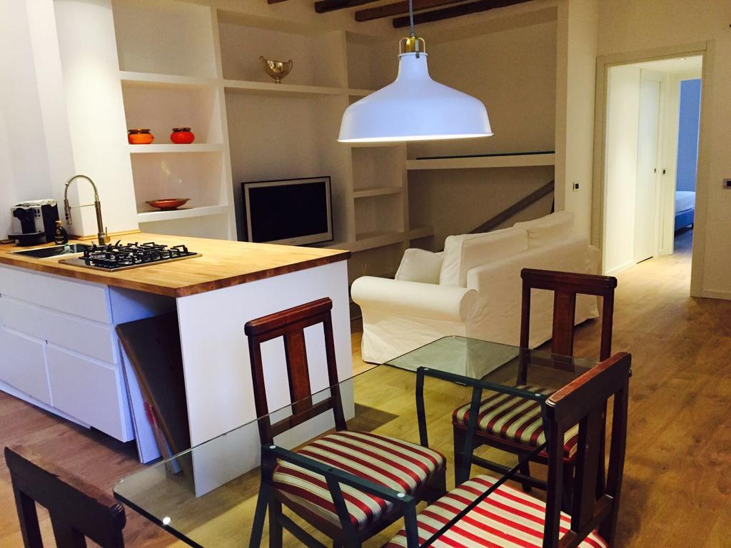 Apartment Canonica