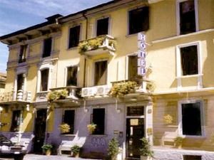 Edolo Hotel 2*