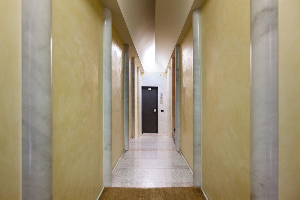 Easyhomes - Spiga Apartment Milan