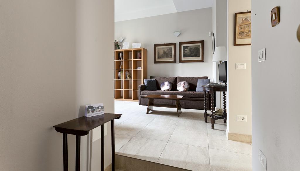 Italianway-reggimento Savoia Apartment Milan