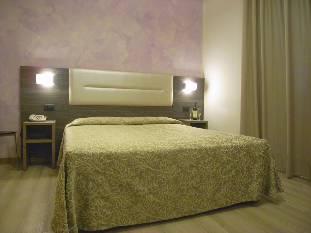 Siena Hotel 2*