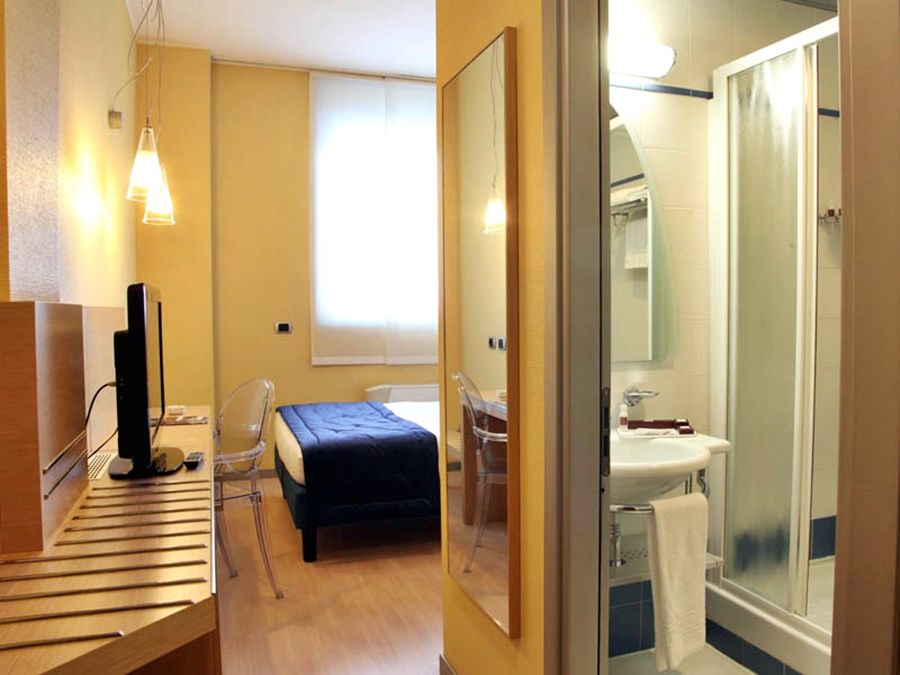 Hotel La Spezia Milão