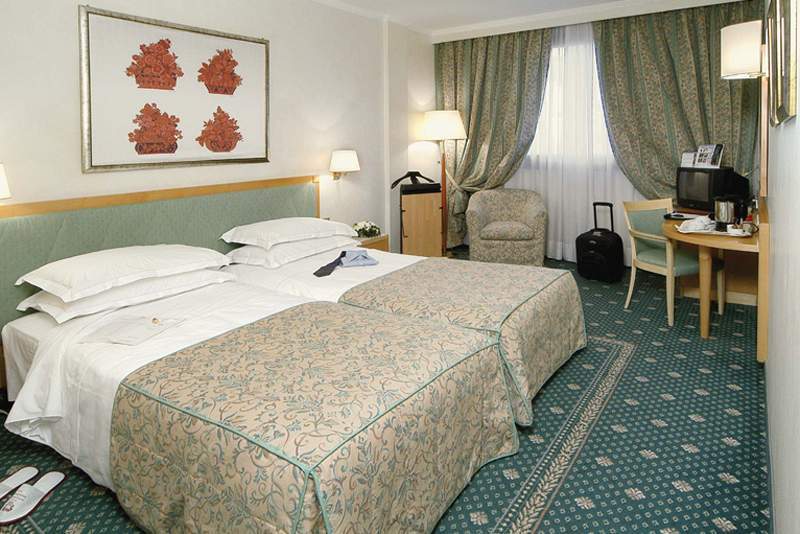 Hotel Life Poliziano, By R Collection Milan