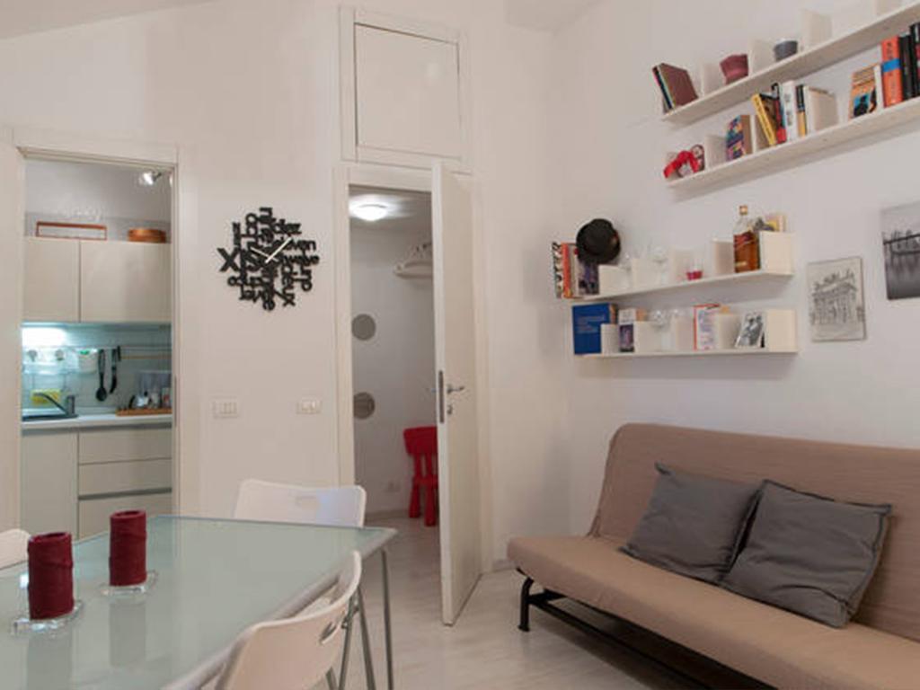 Corso Buenos Aires 35 *