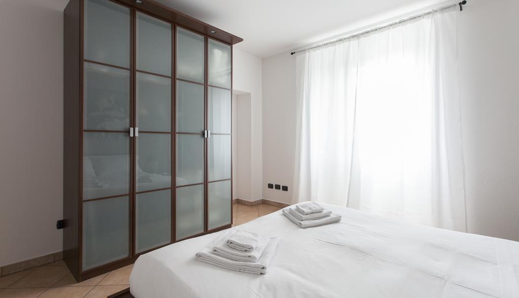 Italianway-vigevano Apartment