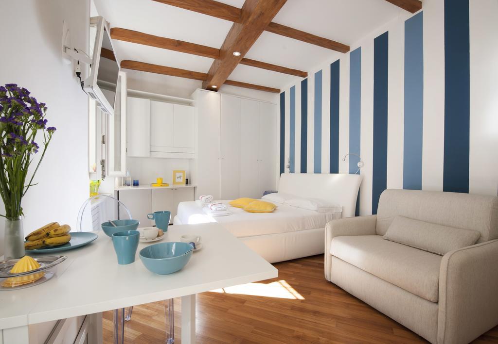 Manzoni Studio * Milan