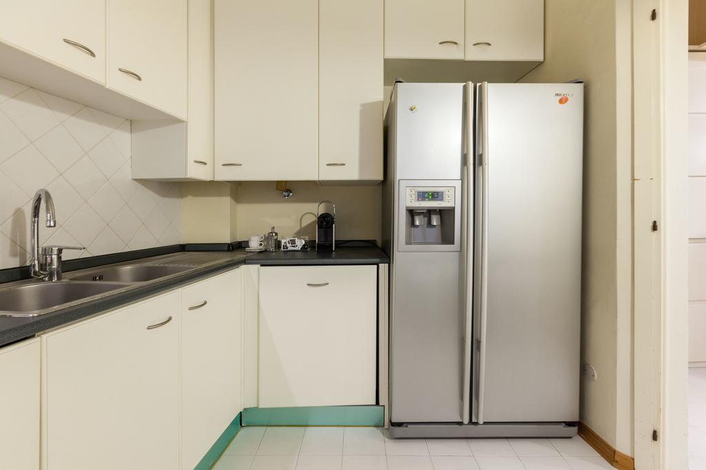 Easyhomes - San Babila Corridoni Apartment