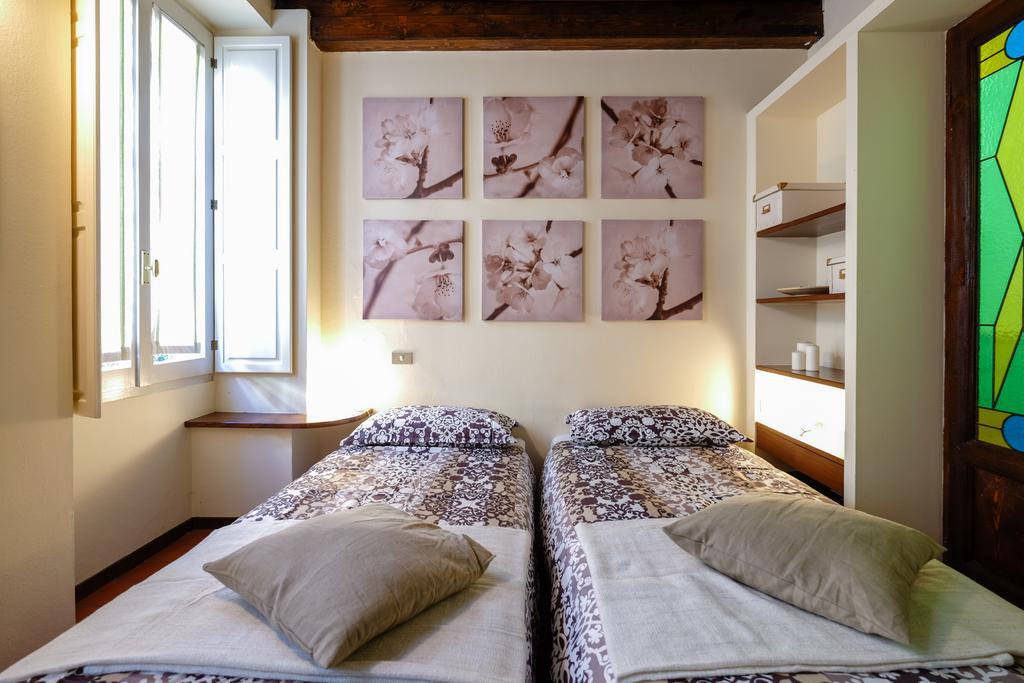 Apartment Corso Garibaldi Milan