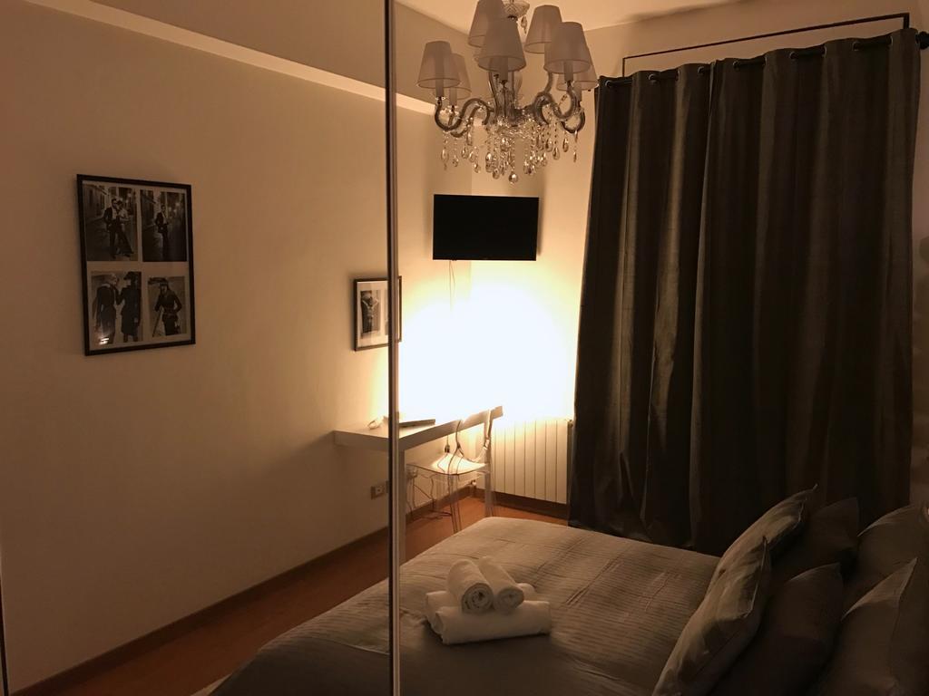 Montenapoleone Luxury Flat Milan