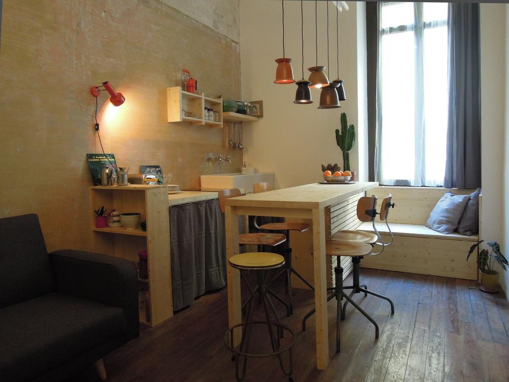 V12 Design Milan