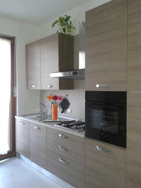 Certosa 3 Bedrooms Appartamento *