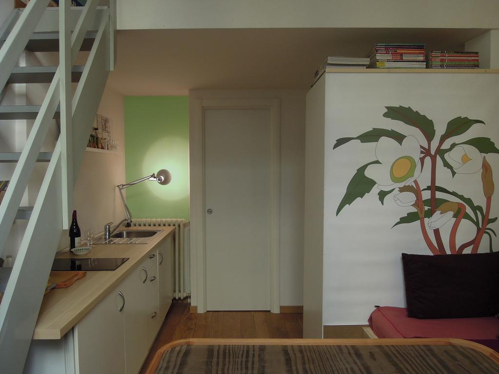 Apartment V12 Design