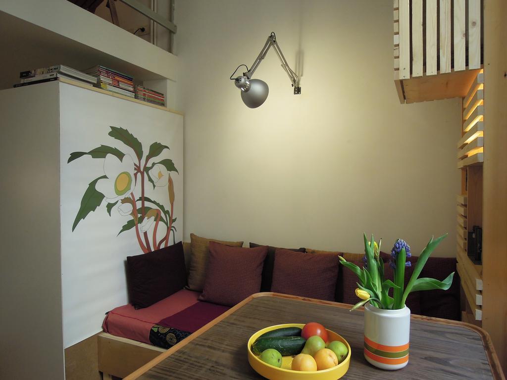 V12 Design Apartment Milan