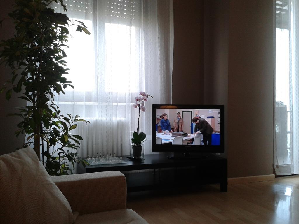 Certosa 3 Bedrooms Appartamento Milano