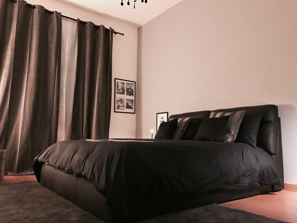 Apartment Montenapoleone Luxury Flat Milan