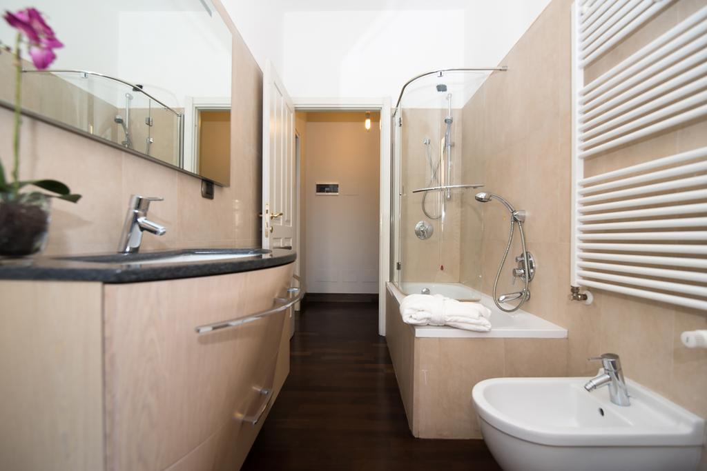 Be Carducci Apartment Milan