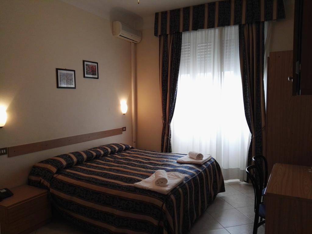 Hotel Loreto 2*