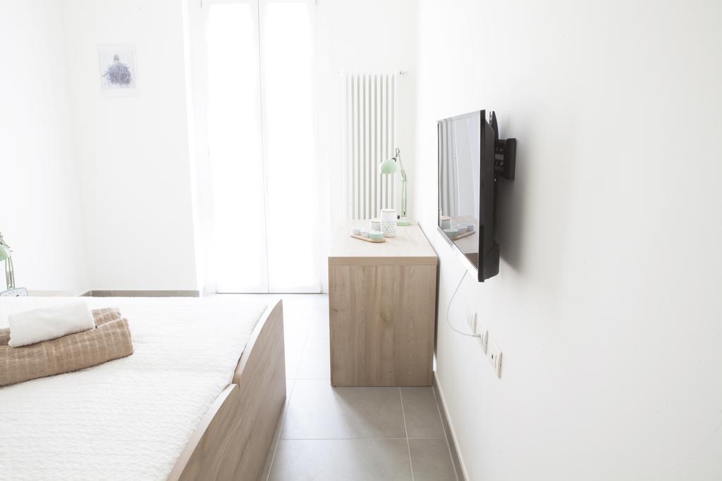 Alessia's Flat - Buenos Aires Apartment Milan