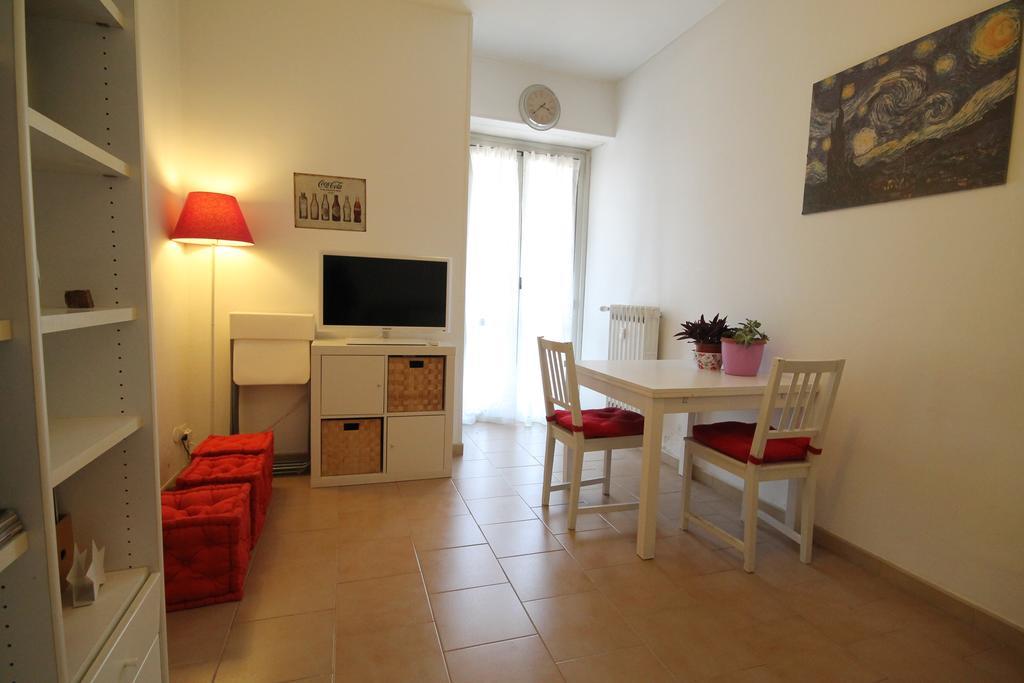 Romolo Iulm Apartment