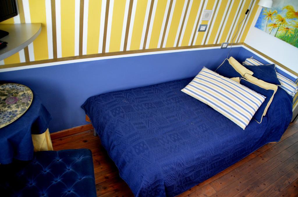 Bed & Breakfast House