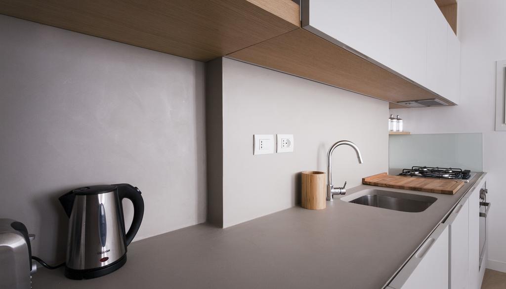 Italianway-corso 6 * Milan