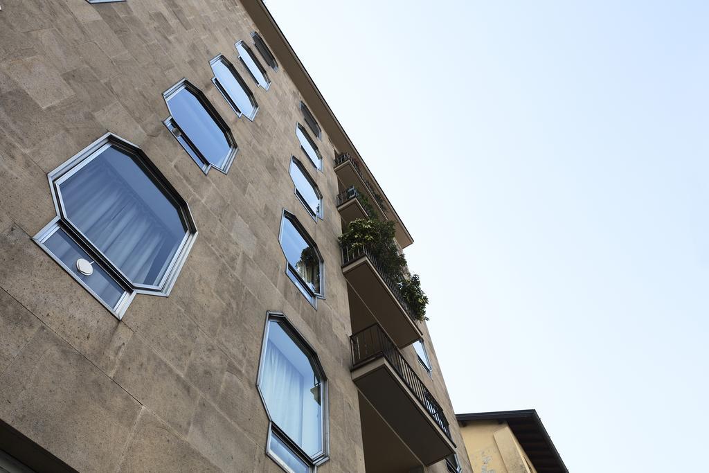 Heart Duomo Sanbarnaba Apartment Milan