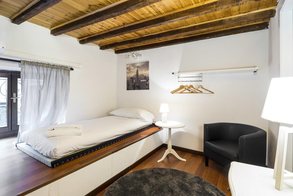 Cadorna Center Studio-by Flatscollection Apartment *