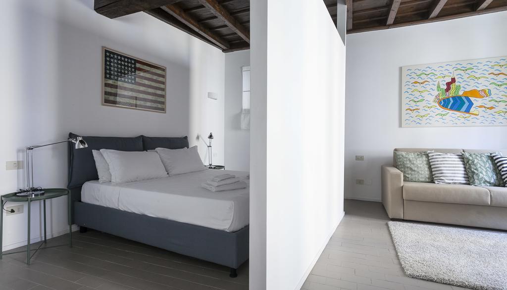 Italianway-terraggio Apartment