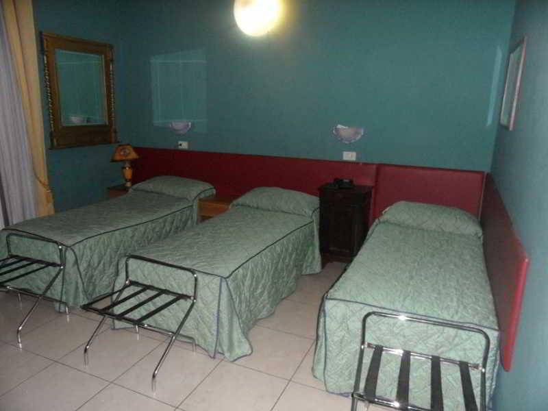 Hotel Eco-art De Albertis 2*