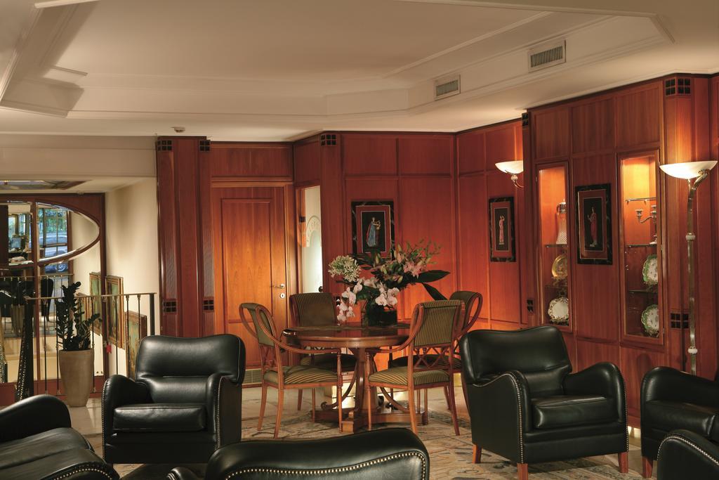 Hotel Capitol 4*