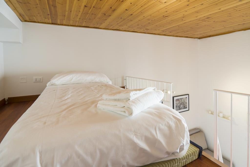Apartment Cadorna Center Studio-by Flatscollection Milan
