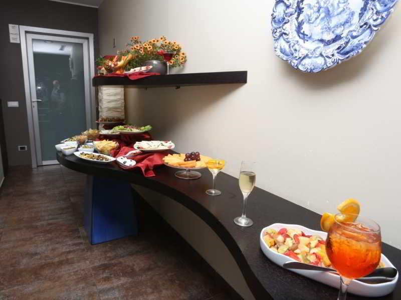 Mihotel Hotel