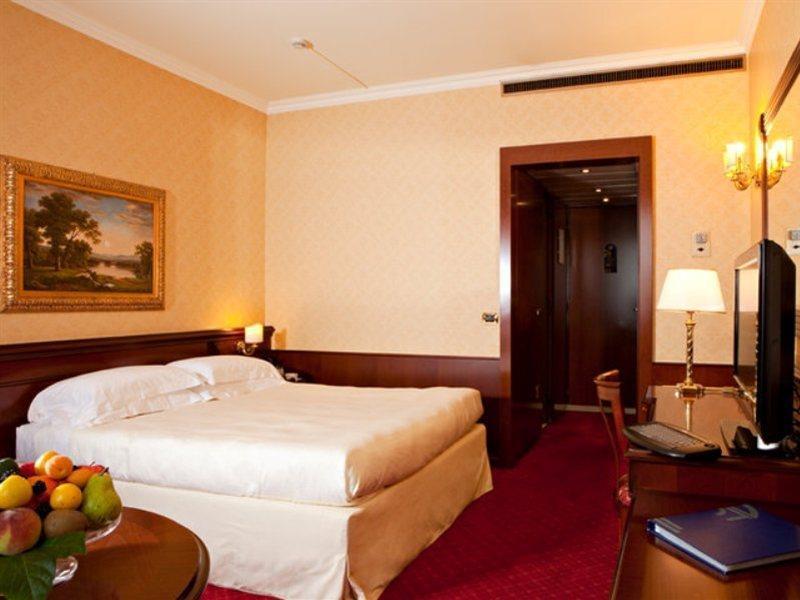 Atahotel Executive Hotel